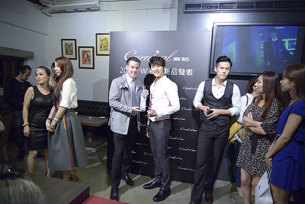 兔子酒嘉裕西服Fashion Show with Spring Vodka