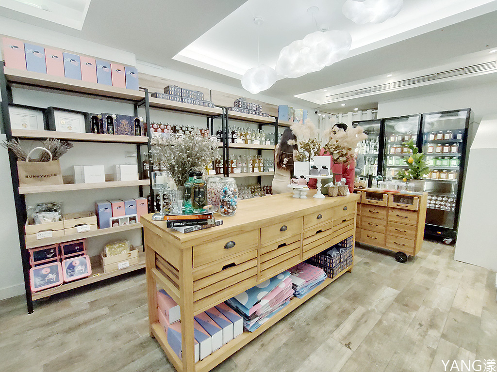 【台北東門】龐尼維爾Bunnyville旗艦店，在兔兔酒體驗空間調出屬於自己風格的調酒 精選圖集紀錄 (3)